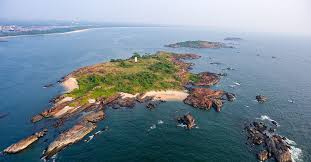 St Mary's Island Malpe — rock formations, EazyRideCab cab tour